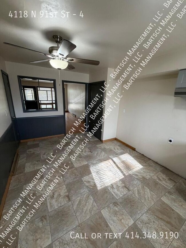 Photo - 4118 N 91st St Unit 4