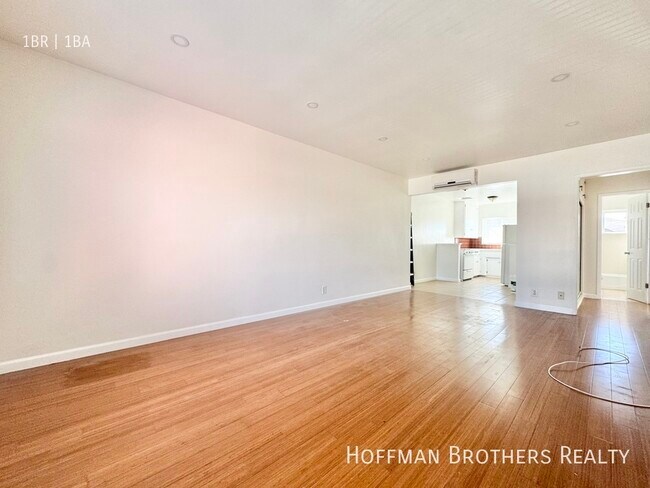 Photo - 9000 W. 24th St, Los Angeles, CA 90034 Unit 8