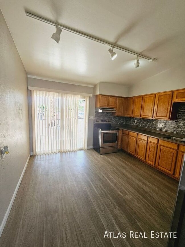 Building Photo - 7015 E Wilshire Dr Unit 3 Rental