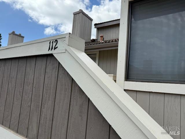 Building Photo - 2890 Redwood Pkwy Unit 11-2 Rental
