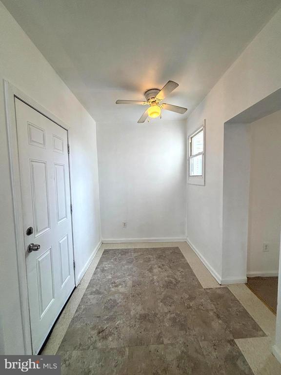 Photo - 49 Hopkins St