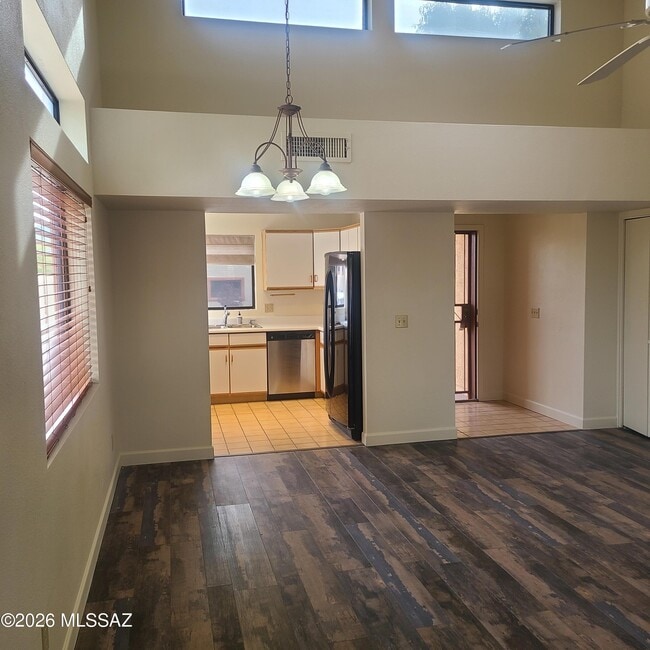 Photo - 624 S Cynthia Ave