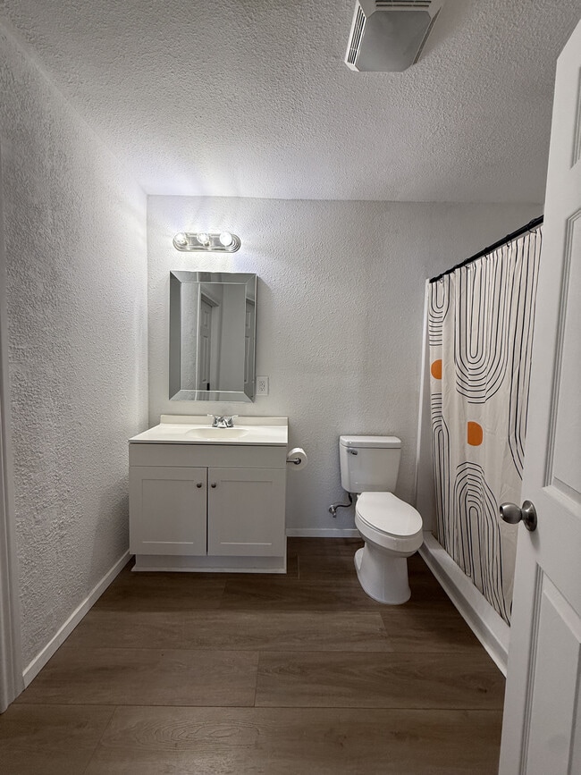 Photo - 207 Arnett Dr Unit Studio