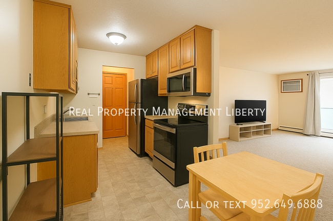 Photo - 1690 Highway 36 W