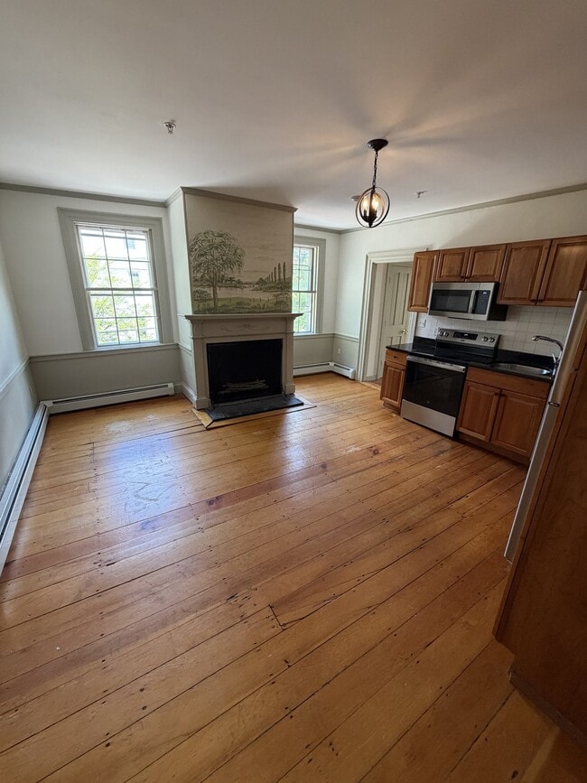 Photo - 148 High St Unit 3