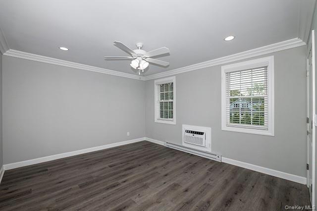 Photo - 164 W Montauk Hwy Unit 9