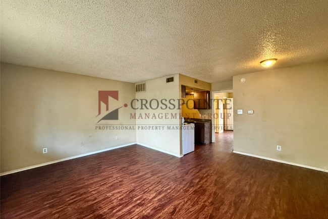 Photo - AVAILABLE! 1 Bed 1 Bath Apartment Near Downtown Tyler!