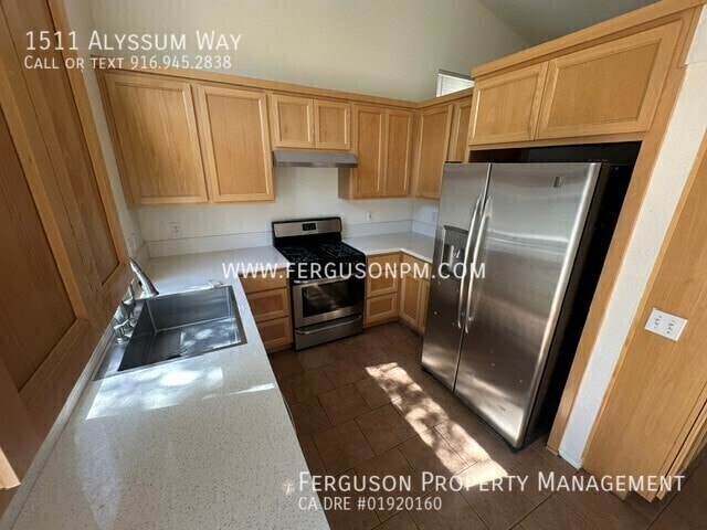 Photo - 1511 Alyssum Way
