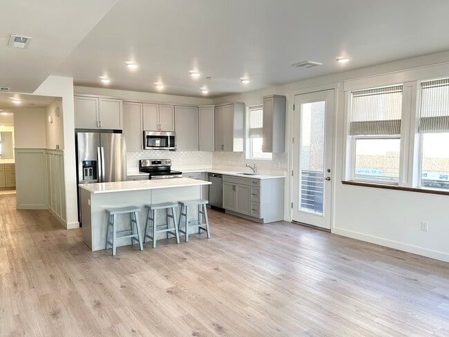 Building Photo - 5208 W Black Twig Dr Unit 303 Rental