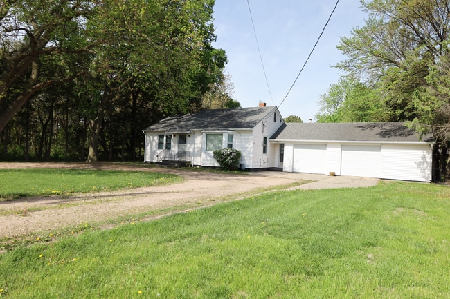 Photo - 214 S Shady Bend Rd House