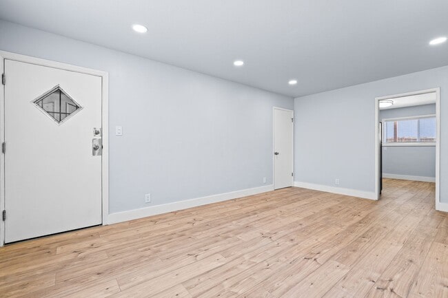 10324 Walnut St Unidad B