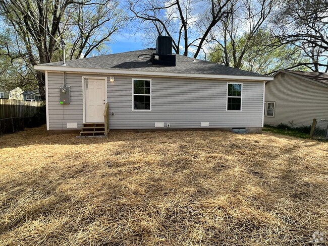 Building Photo - Brand New 3 Bedroom 2 Bath House