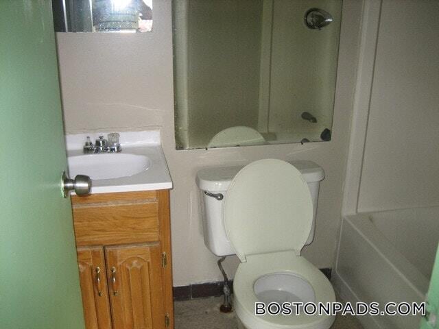 Photo - 201 Essex St Unidad 202