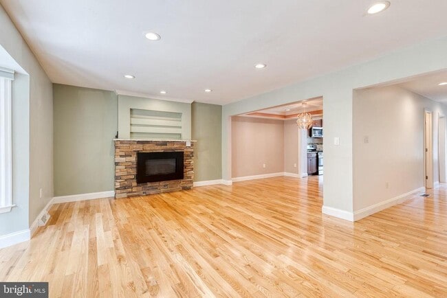Photo - 1632 Angus Ct