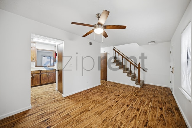 Photo - 5893 N Castlegate Dr