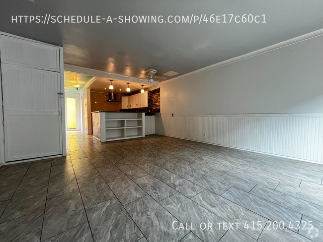 Building Photo - Cozy 2 bedroom /  bathroom townhouse apart... Unit 11B