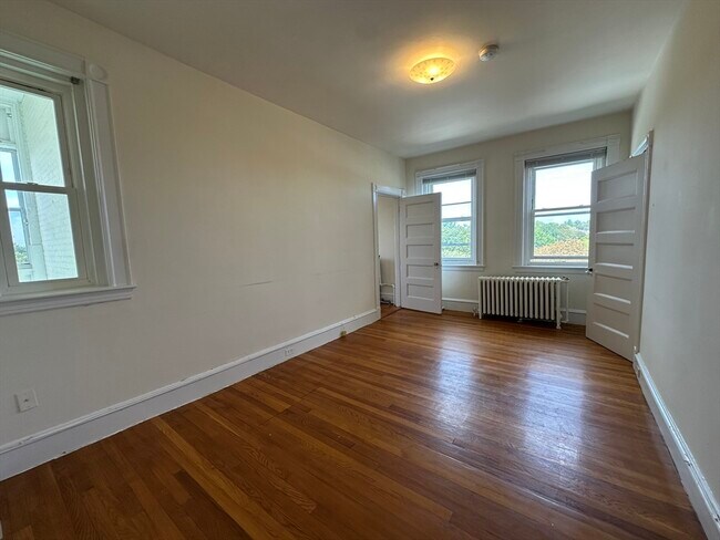 Building Photo - 1654 Massachusetts Ave Unit 68 Rental
