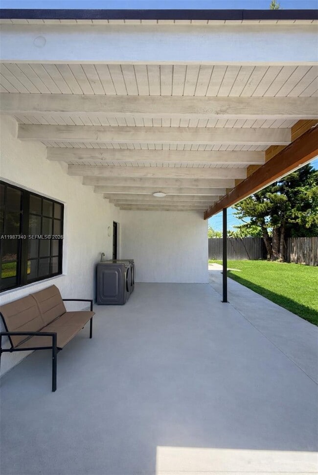 Photo - 9341 Marine Dr