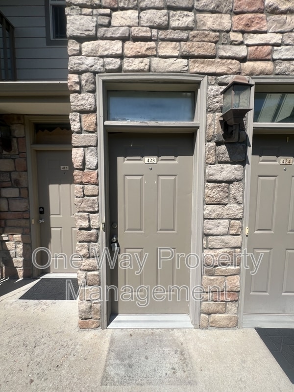 Building Photo - 5551 W 29th St Rental