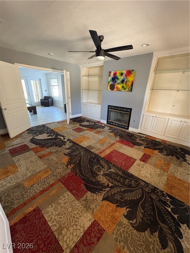 Photo - 71 Whitewind Ln