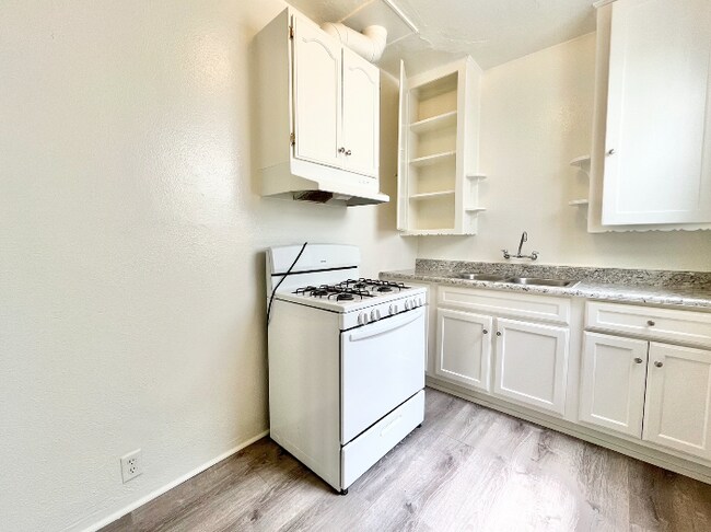 Photo - 2606 Normandie Ave Unidad 15