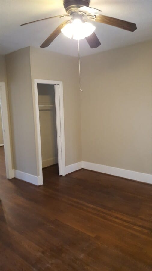 Photo - 5011 Lindsay St