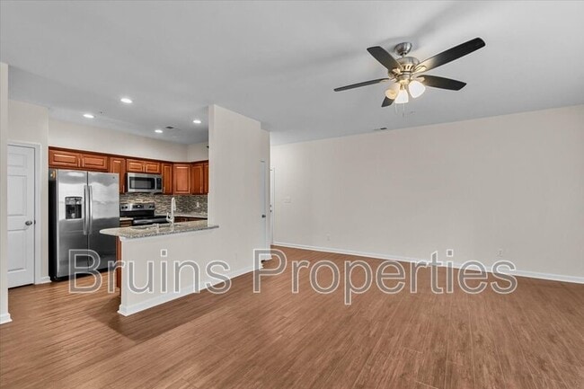 Photo - 2606 Pennoak Way