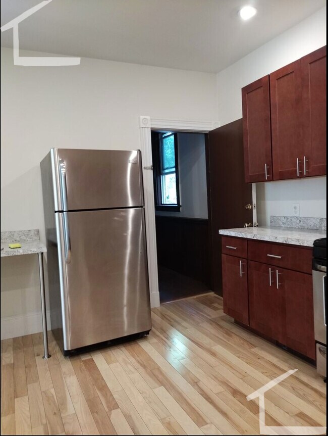 Photo - 99 Calumet St Unit 3