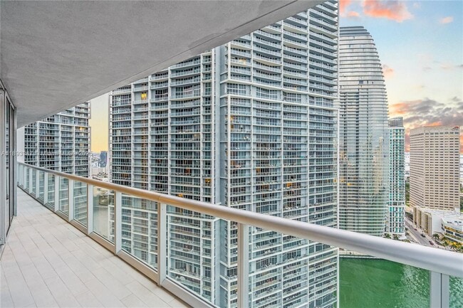 Photo - 495 Brickell Ave Unit 3502