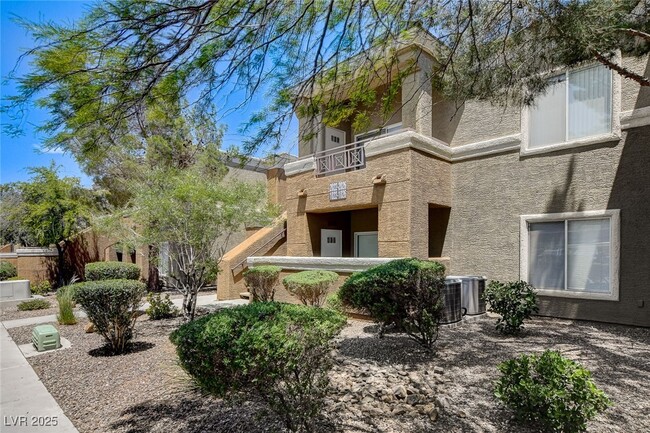 Photo - 8070 W Russell Rd Condo Unit 2022