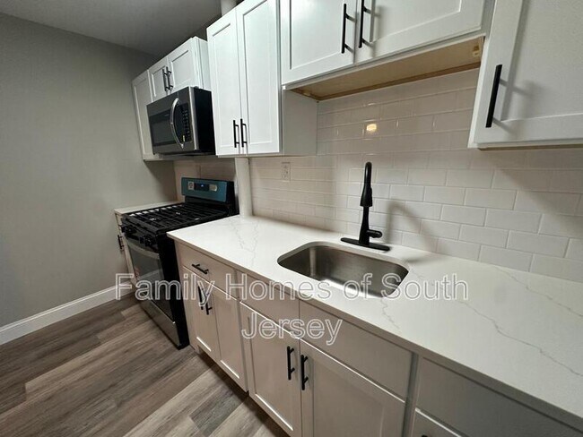 Photo - 7307 West Chester Pike Unit A