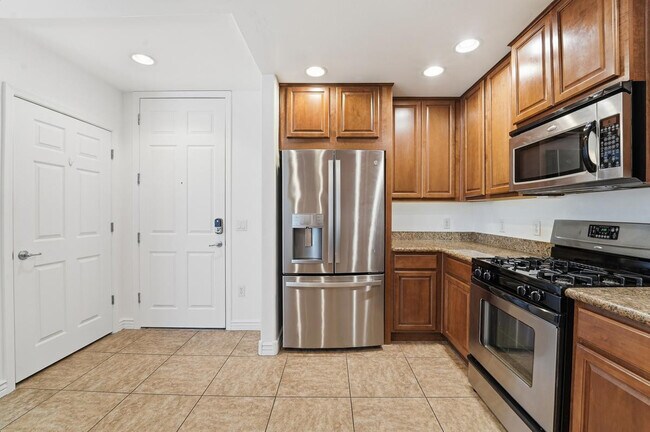 Photo - 5450 E Deer Valley Dr Unit 2210