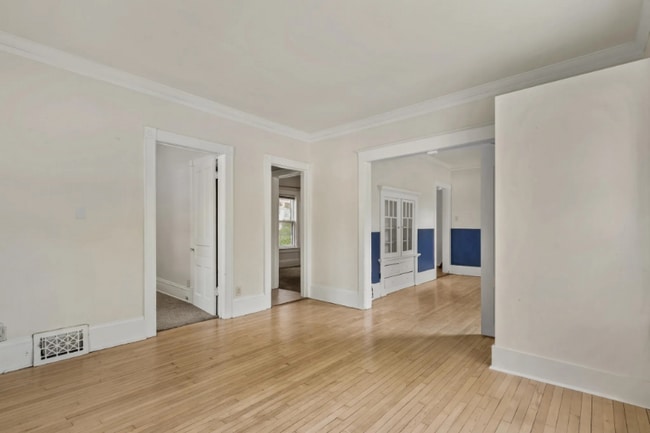 Building Photo - 2202 N 55th St Rental
