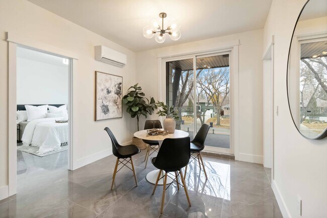 Photo - 1414 Main St Unit 203