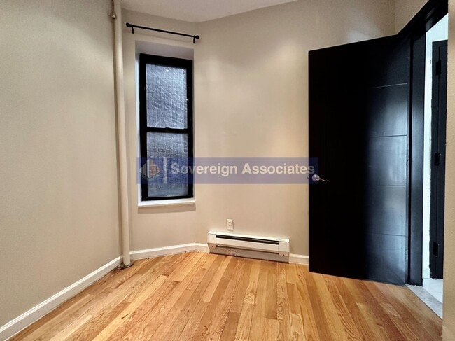 Photo - 216 W 108th St Unit 3R