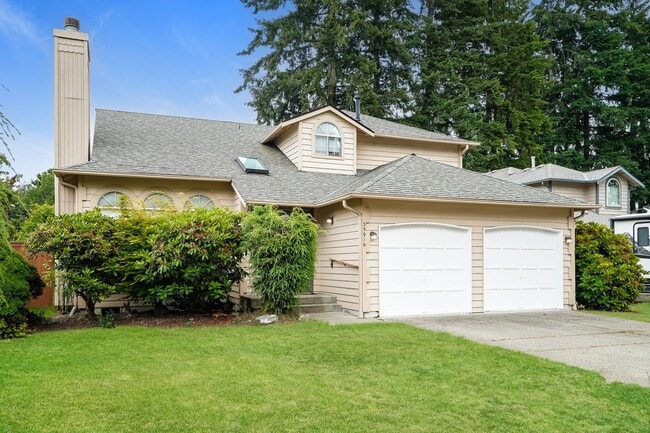 Building Photo - Federal Way 2-Story