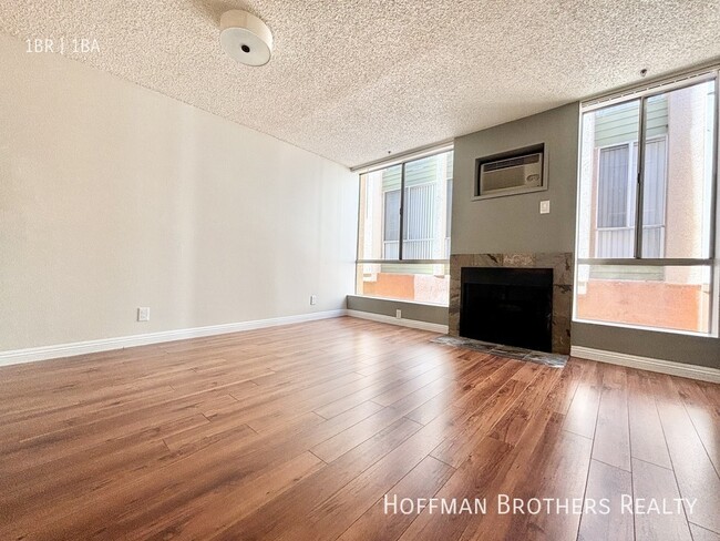 Photo - 1225 N Cherokee Ave Unidad 106