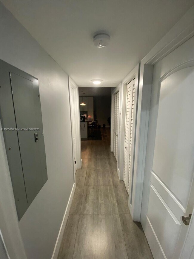 Photo - 8400 W Sample Rd Unit 202