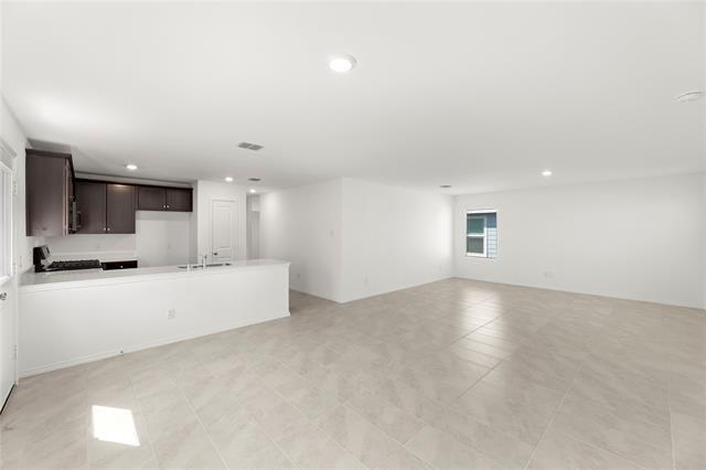 Photo - 6101 Determine