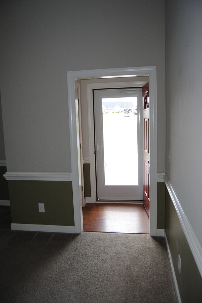 Photo - 105 Tillage Pl