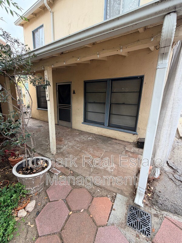 Photo - 2405 Honolulu Ave Unit A