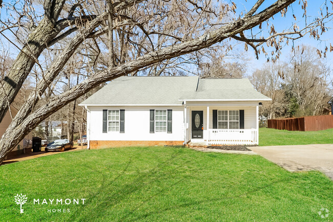 Building Photo - Charming 3-Bedroom Rental