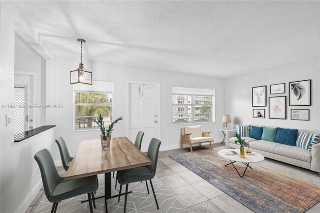 Building Photo - 5050 Bayview Dr Unit 21