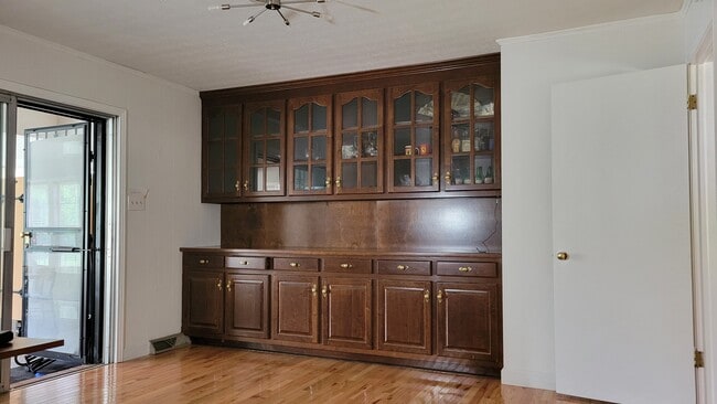 Photo - 4904 Holmes Ave NW