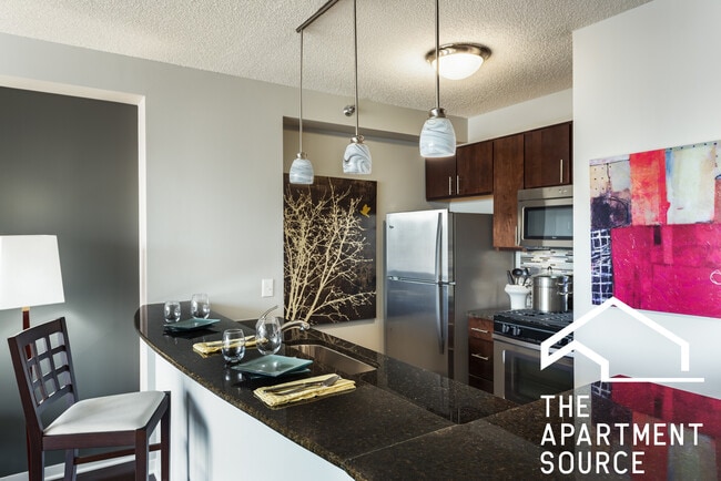Photo - 345 E Ohio St Unit 1BR1BA