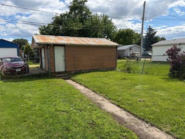 Photo - 419 5th Ave N