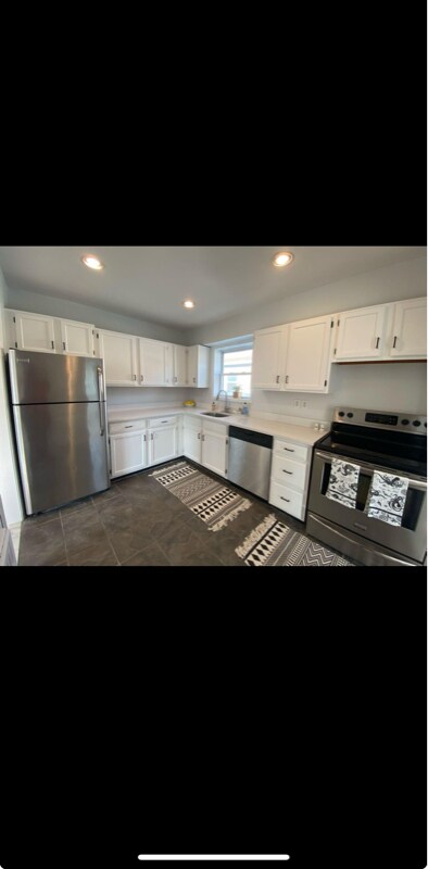 Photo - 505 E Broadway Unit B