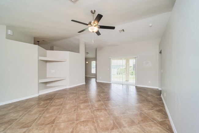 Photo - 218 SW 11th Ave