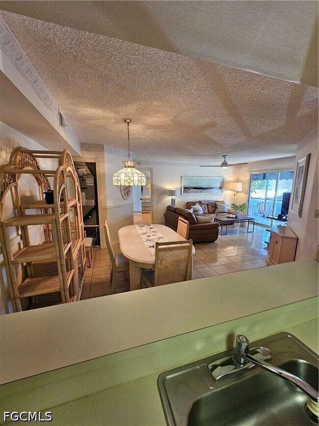 Photo - 14831 Summerlin Woods Dr Unit 4