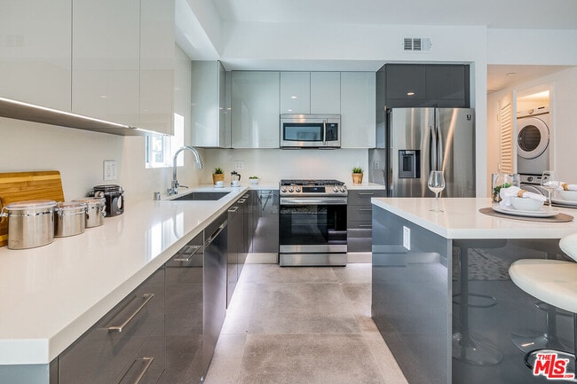 Photo - 214 Westmoreland Ave Unit 6